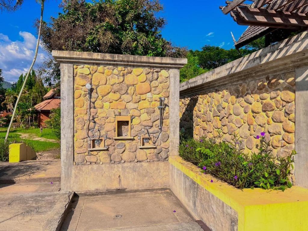 Pai Hotsprings Spa Resort Exterior photo