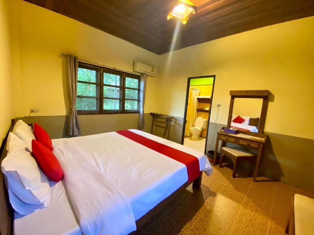Pai Hotsprings Spa Resort Exterior photo